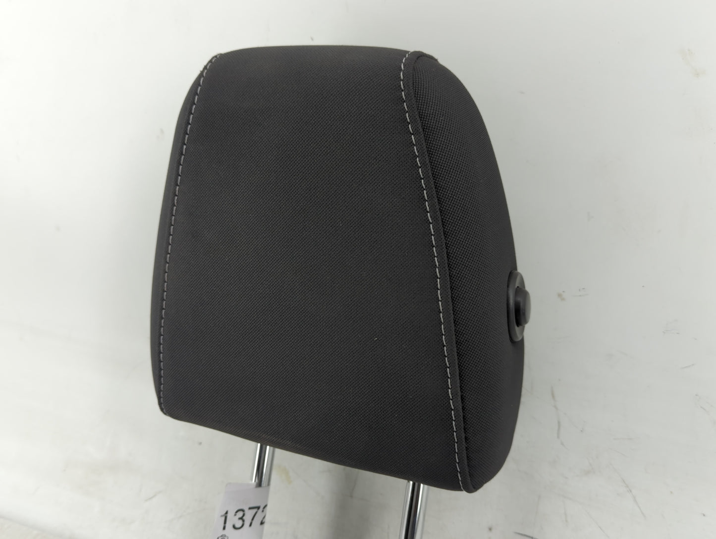 2016-2019 Ford Escape Headrest Head Rest Rear Seat Fits Fits 2016 2017 2018 2019 OEM Used Auto Parts - Oemusedautoparts1.com