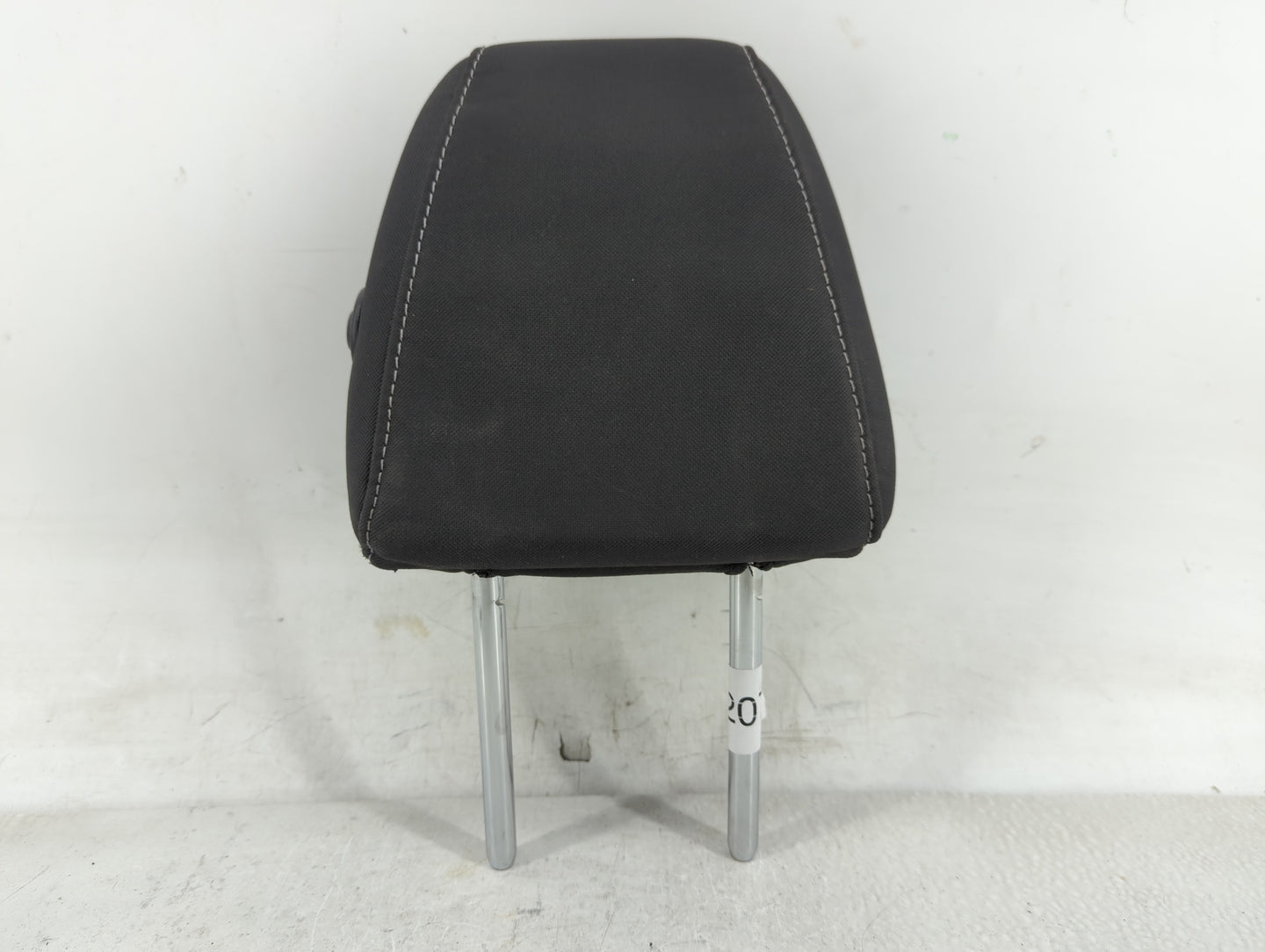 2016-2019 Ford Escape Headrest Head Rest Rear Seat Fits Fits 2016 2017 2018 2019 OEM Used Auto Parts - Oemusedautoparts1.com
