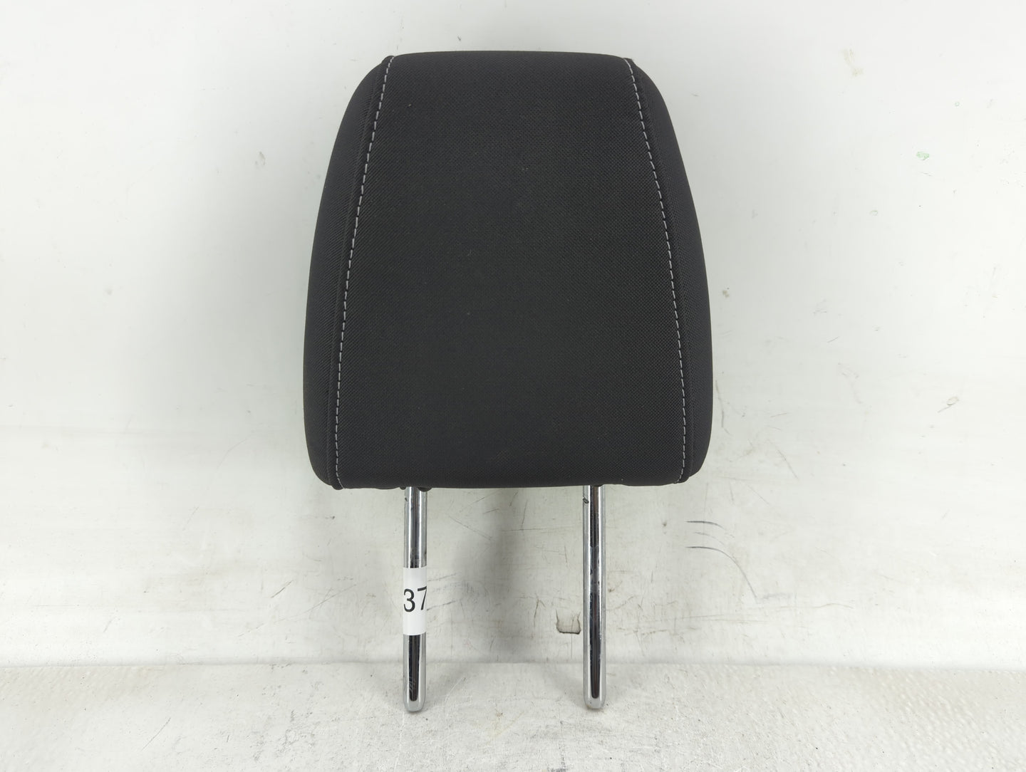 2015-2019 Ford Escape Headrest Head Rest Rear Seat Fits Fits 2015 2016 2017 2018 2019 OEM Used Auto Parts - Oemusedautoparts