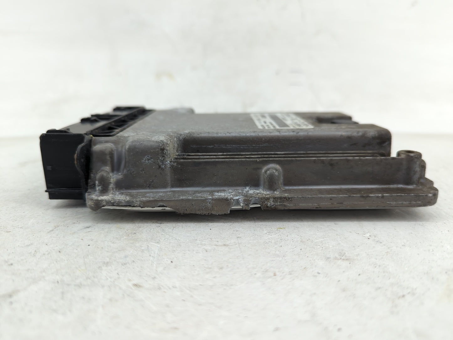 2015-2016 Ford Escape PCM Engine Control Computer ECU ECM PCU OEM P/N:FJ5A-12B684-BA FJ5A-12A650-UC Fits Fits 2015 2016 OEM 