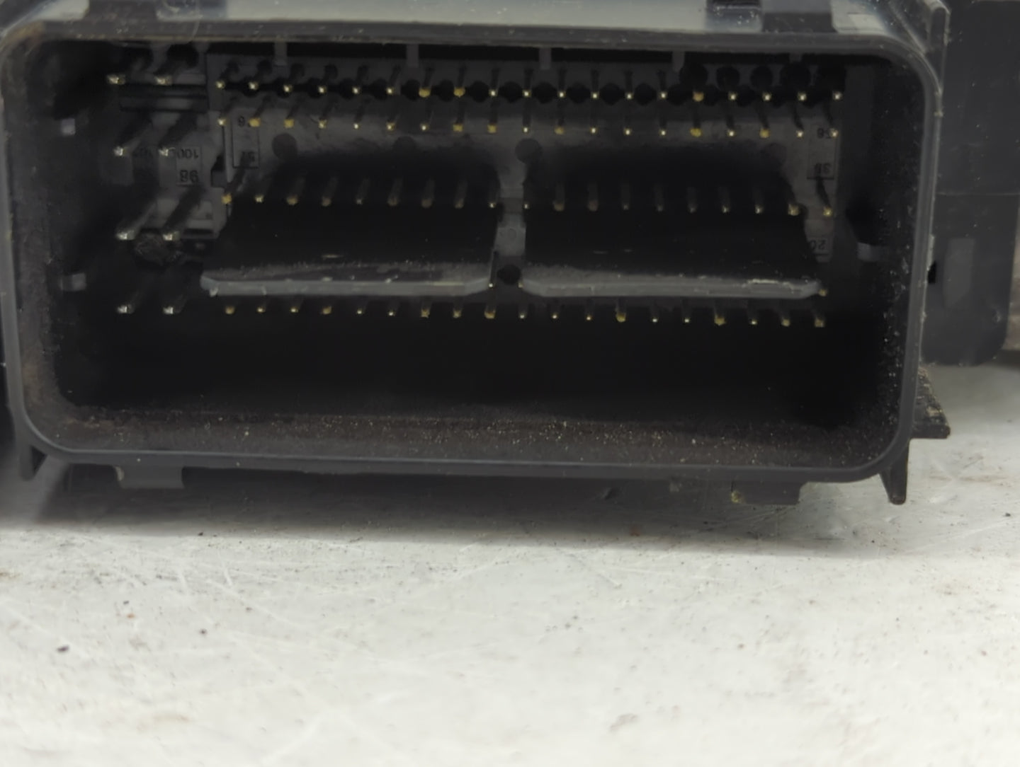 2015-2016 Ford Escape PCM Engine Control Computer ECU ECM PCU OEM P/N:FJ5A-12B684-BA FJ5A-12A650-VB Fits Fits 2015 2016 OEM 