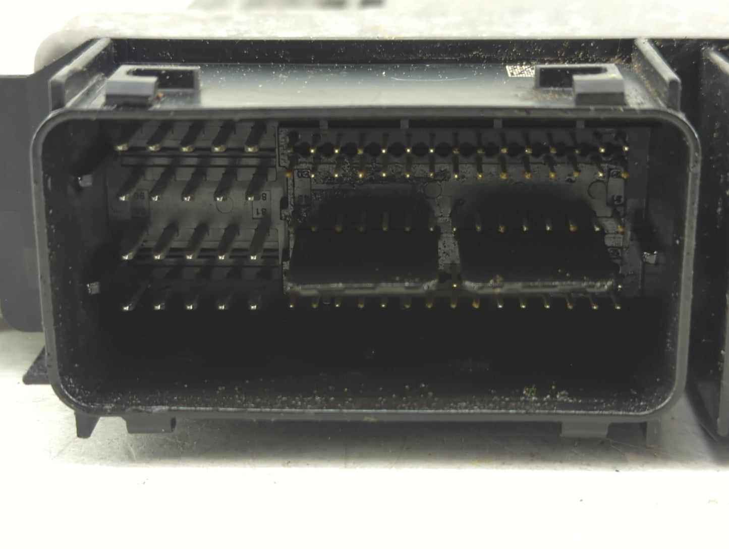 2015-2016 Ford Escape PCM Engine Control Computer ECU ECM PCU OEM P/N:FJ5A-12B684-BA FJ5A-12A650-VB Fits Fits 2015 2016 OEM 