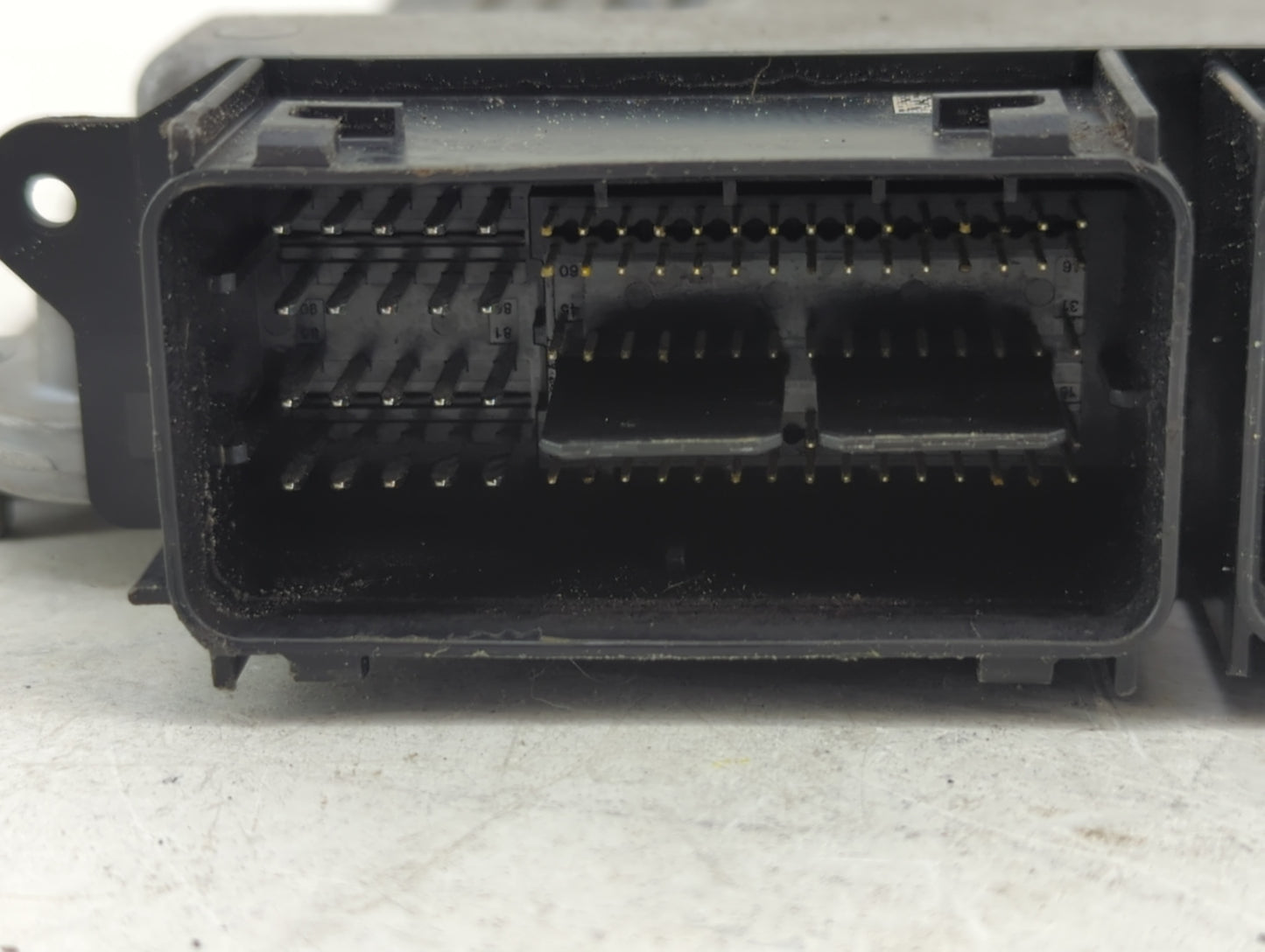 2015-2016 Ford Escape PCM Engine Control Computer ECU ECM PCU OEM P/N:FJ5A-12B684-BA FJ5A-12A650-UC Fits Fits 2015 2016 OEM 