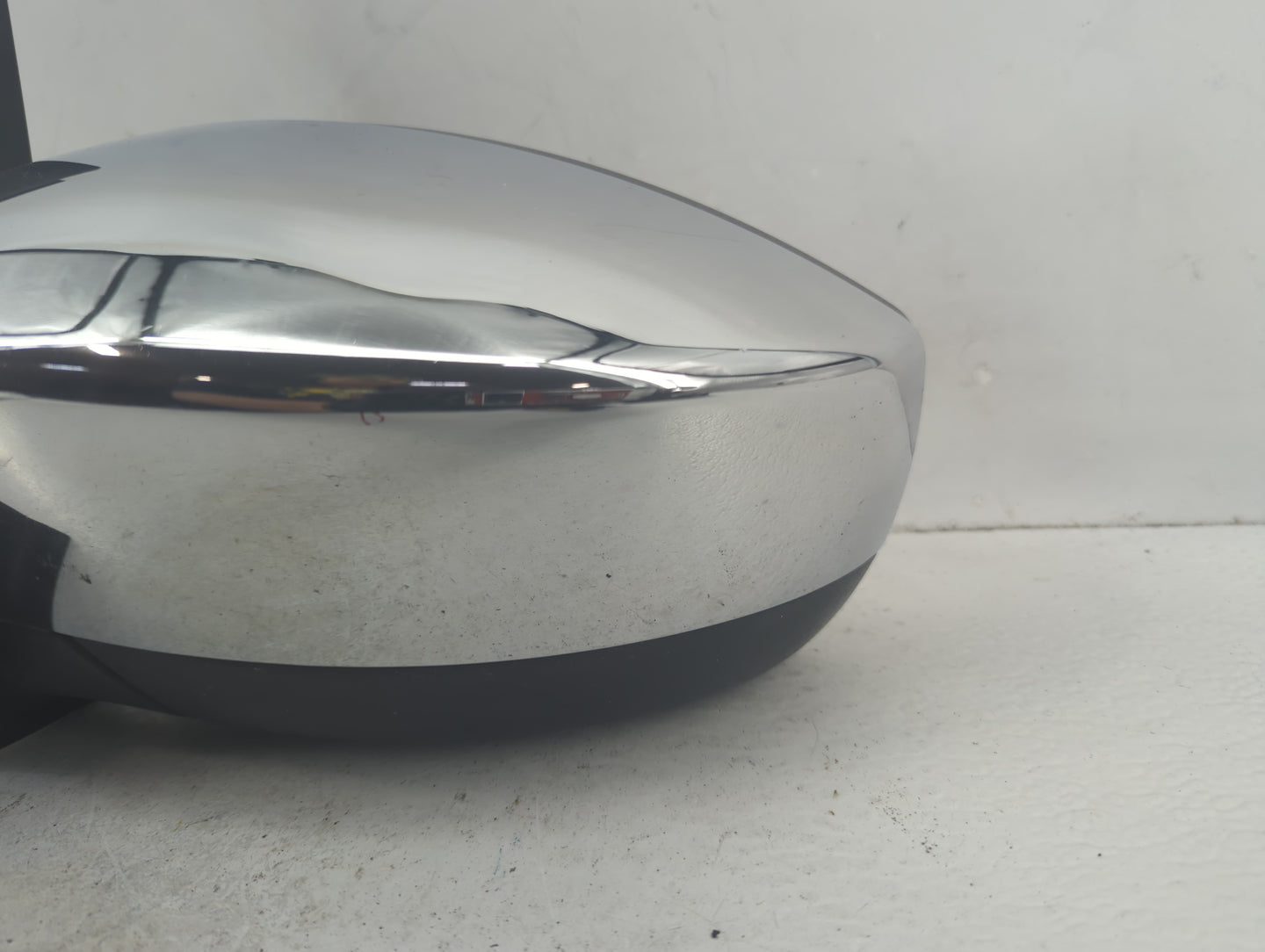 2014-2016 Ford Escape Driver Side View Mirror - Left Door Mirror OEM Used - Oemusedautoparts1.com