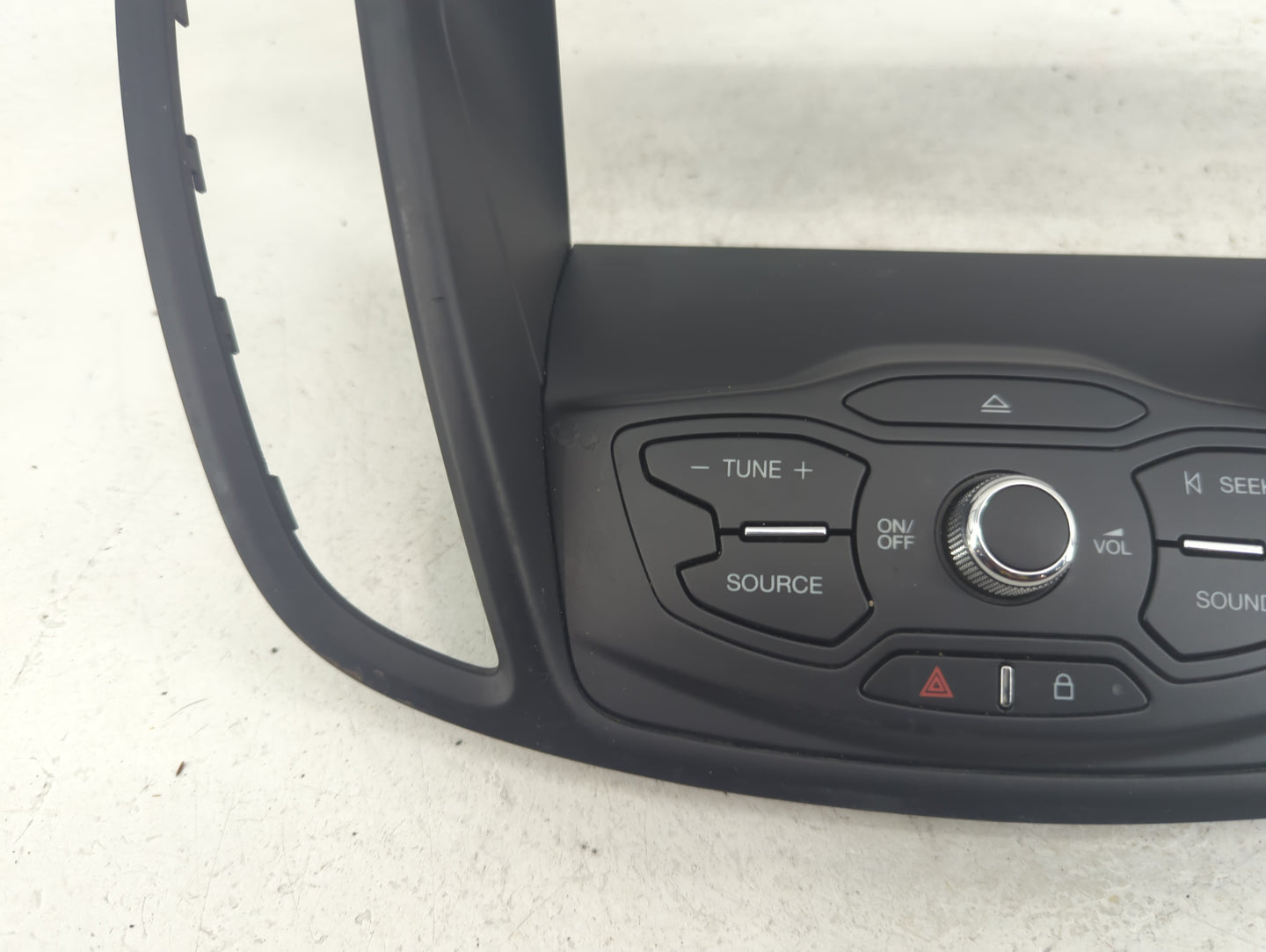 2013-2016 Ford Escape Radio Control Panel - Oemusedautoparts1.com