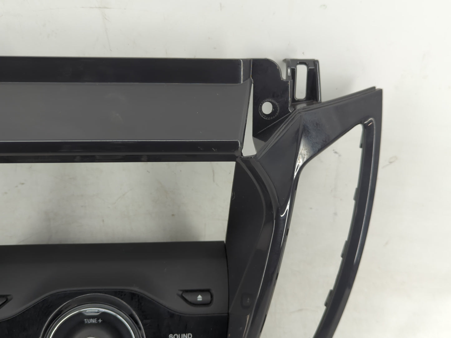 2013-2016 Ford Escape Radio AM FM Cd Player Receiver Replacement P/N:CJ54 18835 CE3BA8 Fits Fits 2013 2014 2015 2016 OEM Use