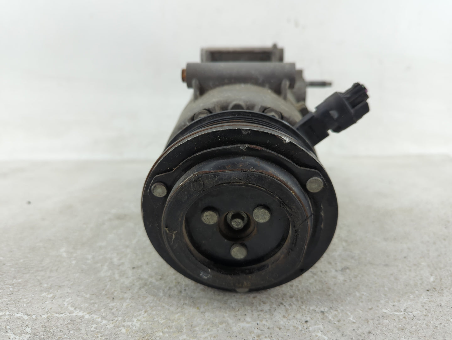 2013-2016 Ford Escape Air Conditioning A/c Ac Compressor Oem - Oemusedautoparts1.com