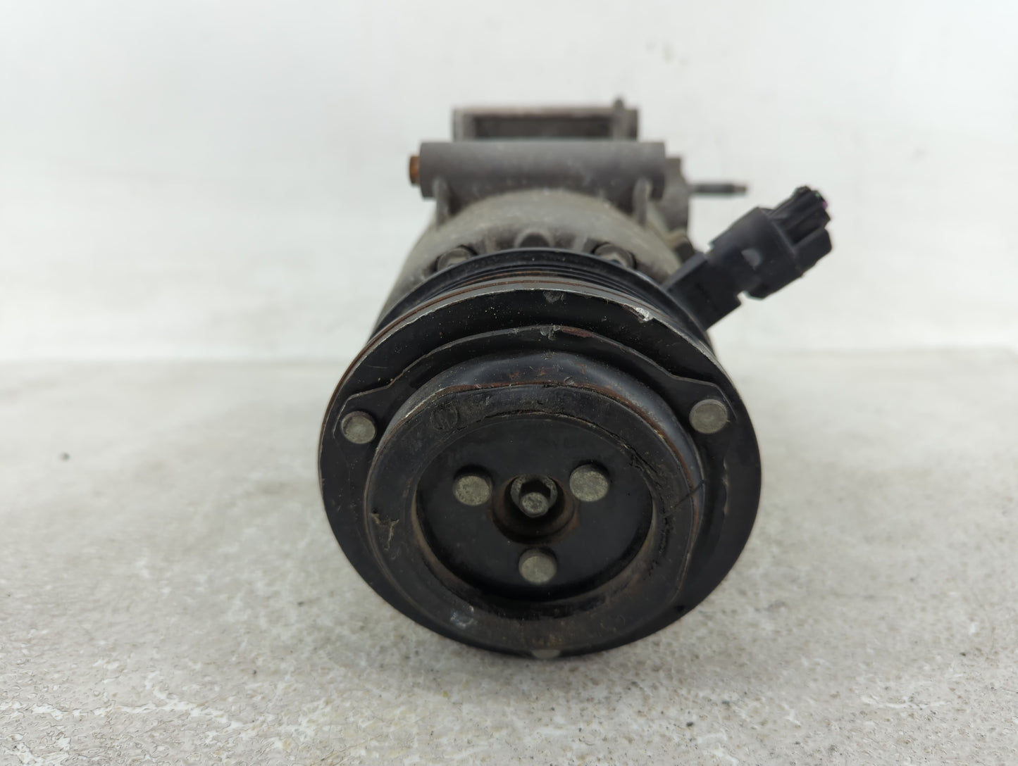 2013-2016 Ford Escape Air Conditioning A/c Ac Compressor Oem - Oemusedautoparts1.com