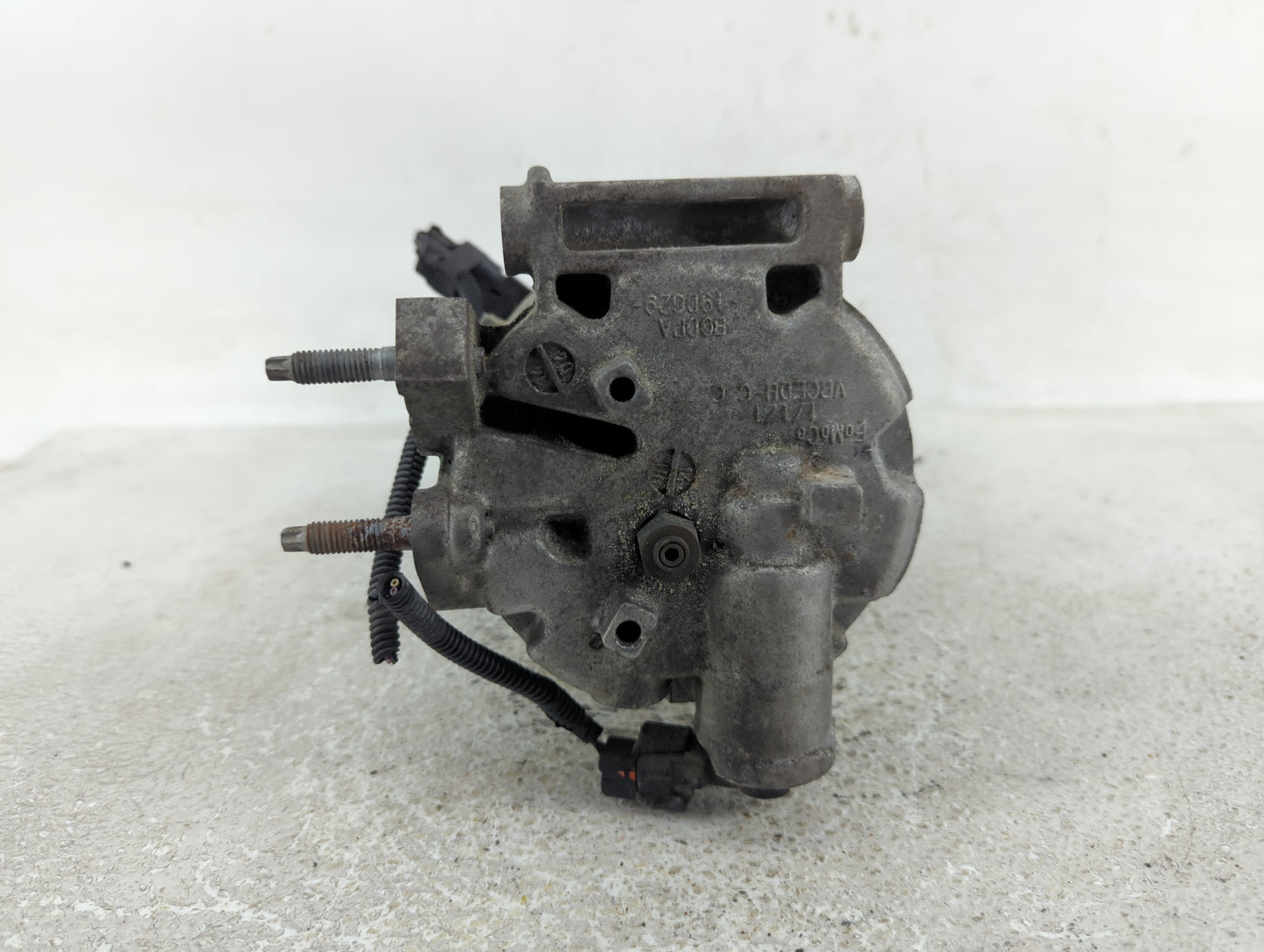 2013-2016 Ford Escape Air Conditioning A/c Ac Compressor Oem - Oemusedautoparts1.com