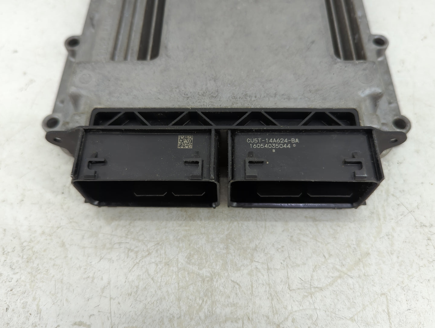 2013-2016 Ford Escape PCM Engine Control Computer ECU ECM PCU OEM P/N:FJ5A-12B684-BA Fits Fits 2013 2014 2015 2016 OEM Used 