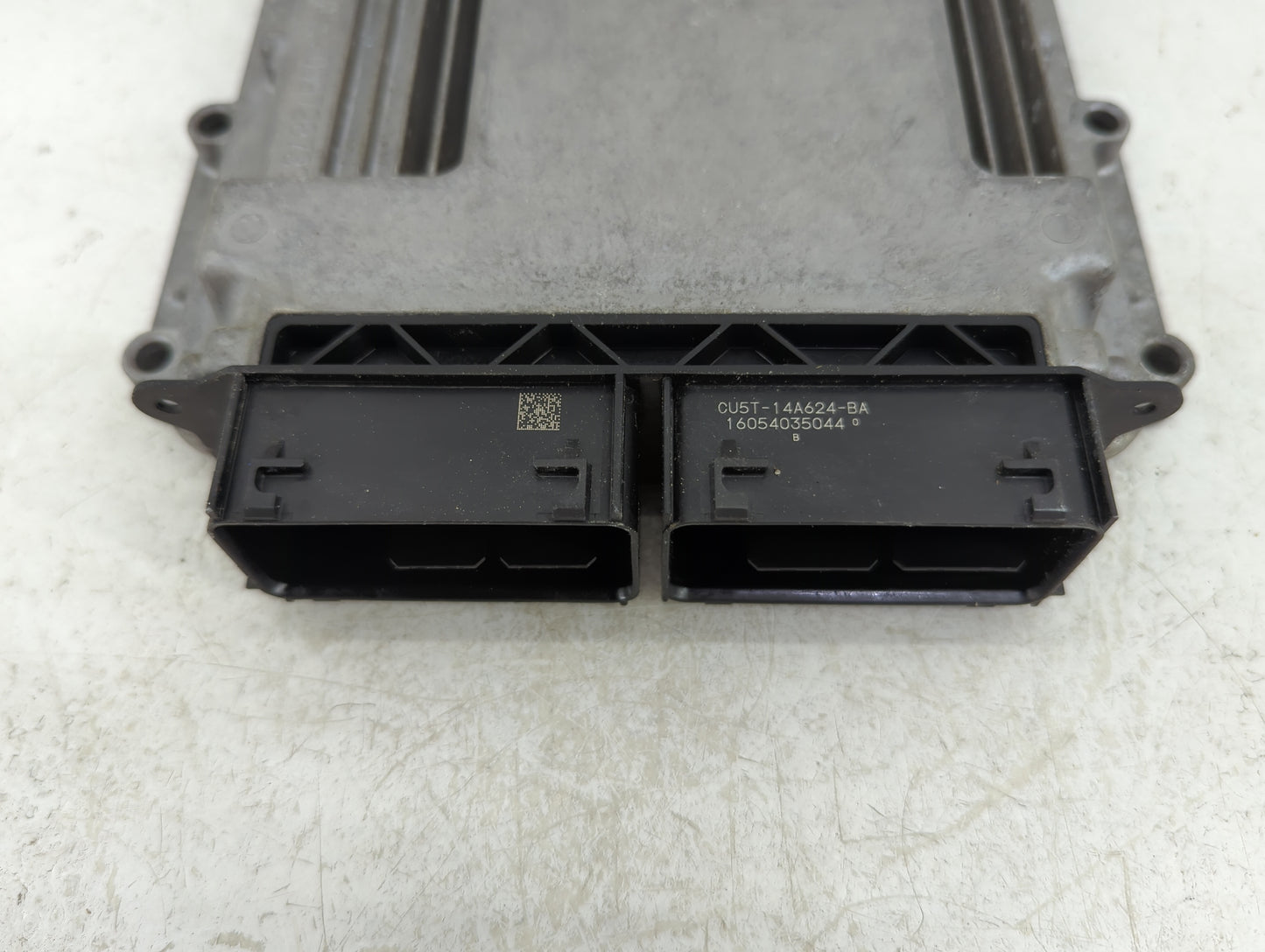 2013-2016 Ford Escape PCM Engine Control Computer ECU ECM PCU OEM P/N:FJ5A-12B684-BA Fits Fits 2013 2014 2015 2016 OEM Used 
