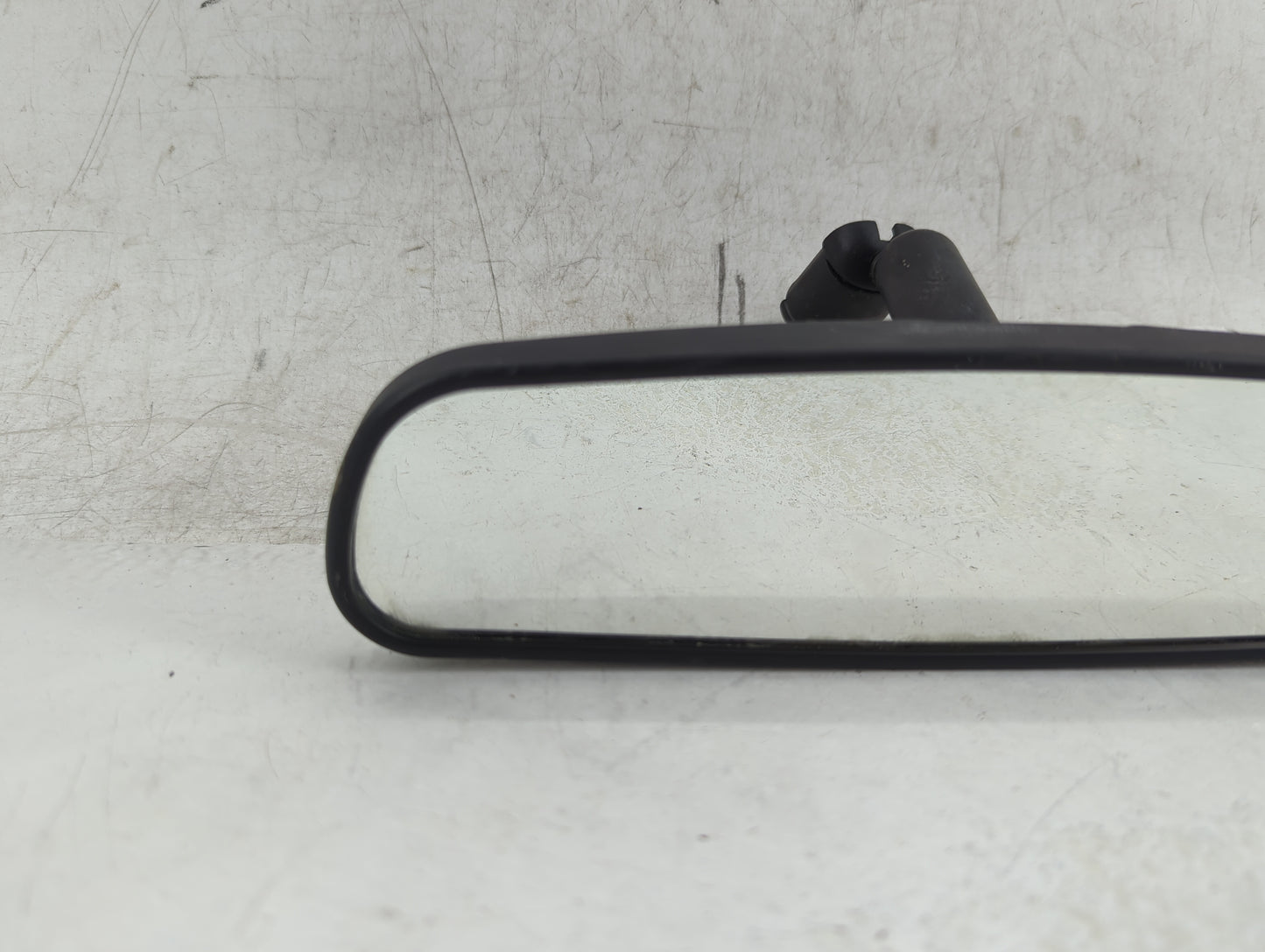2001-2016 Ford Escape Interior Rear View Mirror Replacement OEM P/N:A048070 Fits OEM Used Auto Parts - Oemusedautoparts1.com