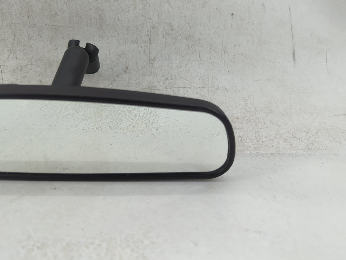 2001-2016 Ford Escape Interior Rear View Mirror Replacement OEM P/N:A048070 Fits OEM Used Auto Parts - Oemusedautoparts1.com