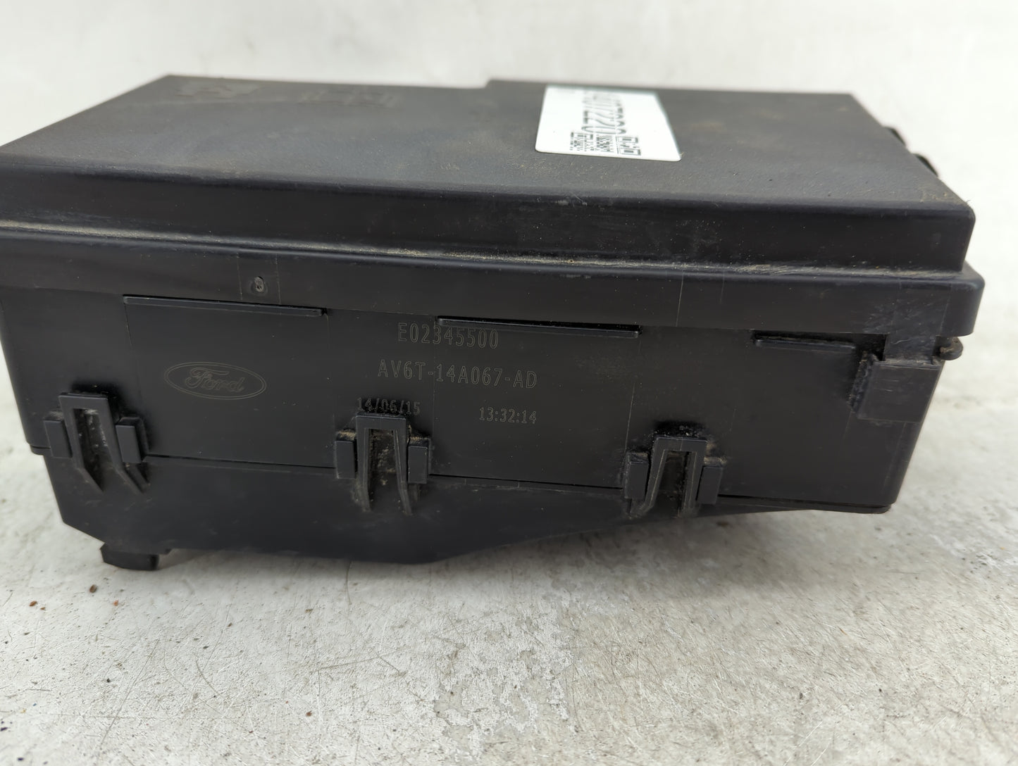 2013-2016 Ford Escape Fusebox Fuse Box Panel Relay Module P/N:AV6T-14A142-AB Fits Fits 2013 2014 2015 2016 OEM Used Auto Par