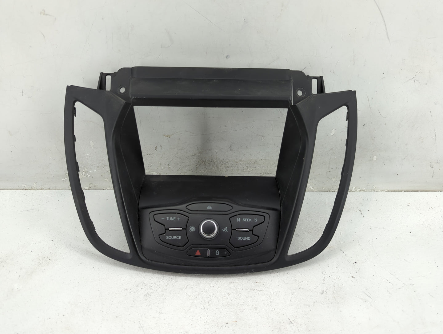 2013-2016 Ford Escape Radio Control Panel - Oemusedautoparts1.com