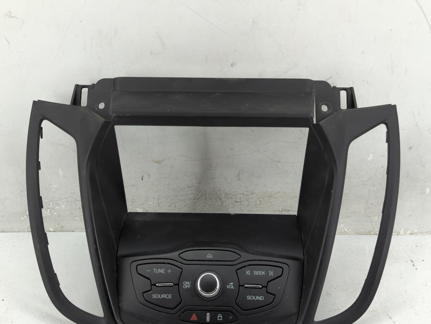 2013-2016 Ford Escape Radio Control Panel - Oemusedautoparts1.com