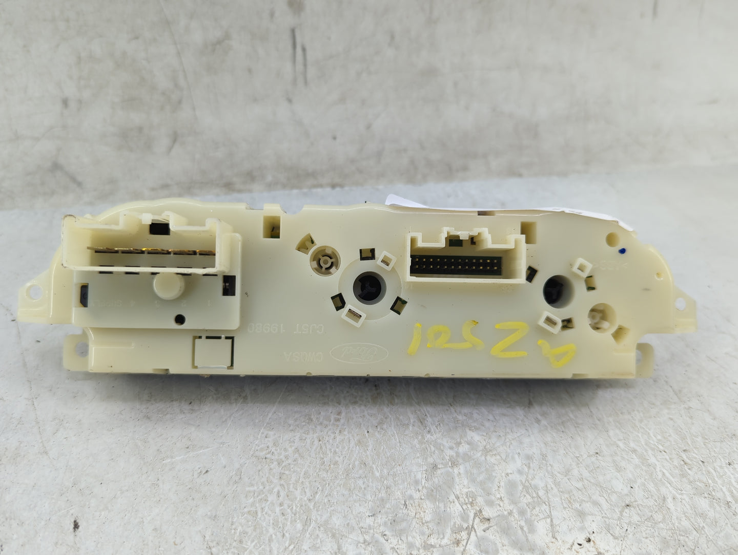 2013-2016 Ford Escape Climate Control Module Temperature AC/Heater Replacement P/N:E1092979 CJ5T-19980-DC Fits OEM Used Auto