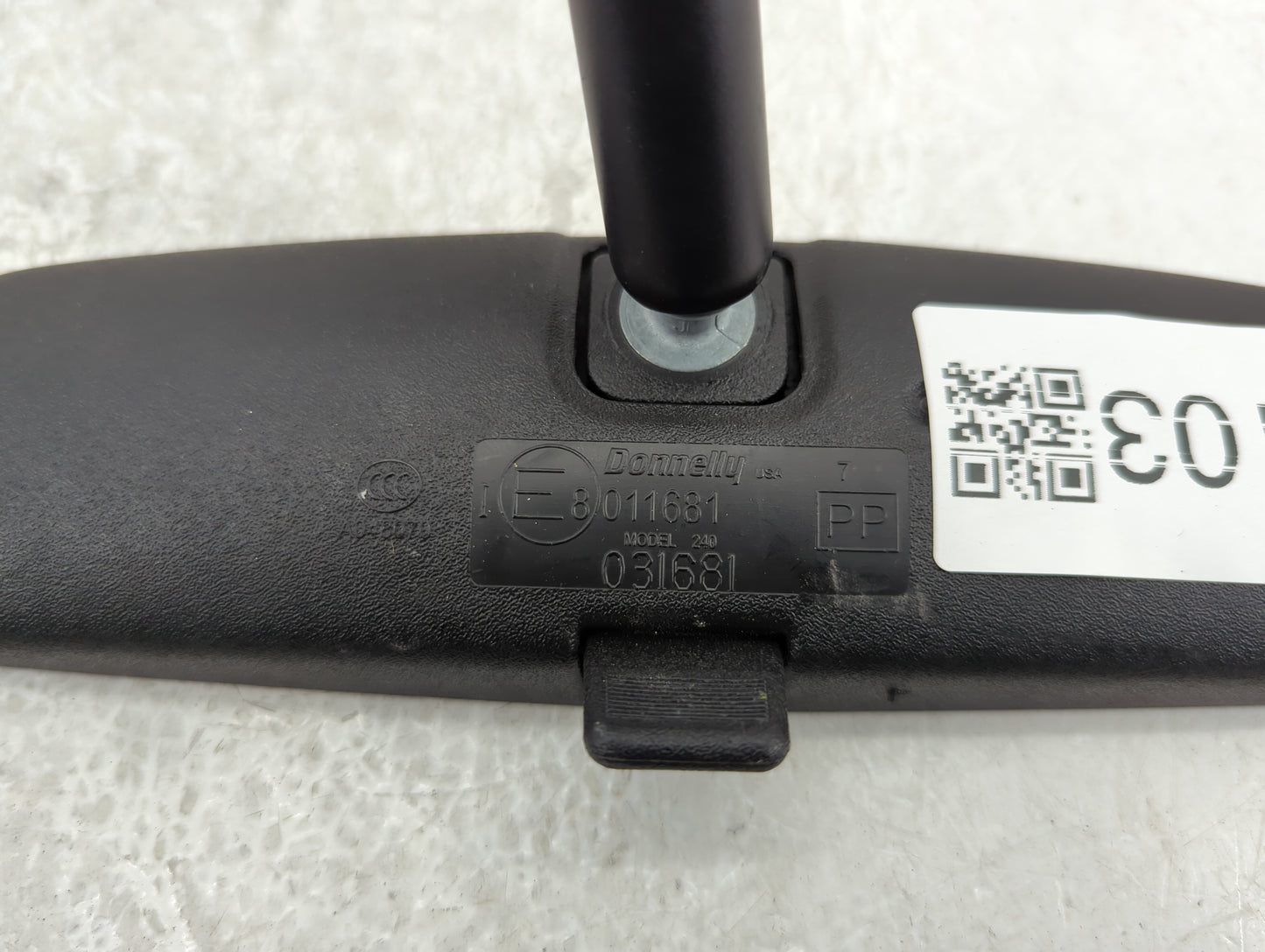 2001-2016 Ford Escape Interior Rear View Mirror Replacement OEM P/N:A045070 Fits OEM Used Auto Parts - Oemusedautoparts1.com