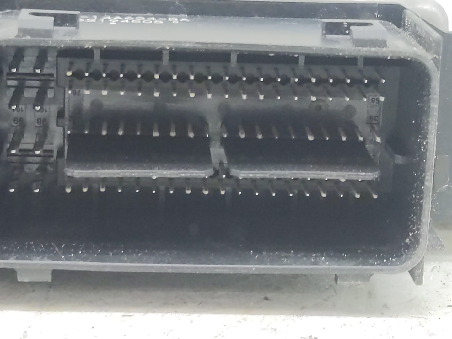 2015-2016 Ford Escape PCM Engine Control Computer ECU ECM PCU OEM P/N:0 261 S17 FJ5A-12A650-UC Fits Fits 2015 2016 OEM Used 
