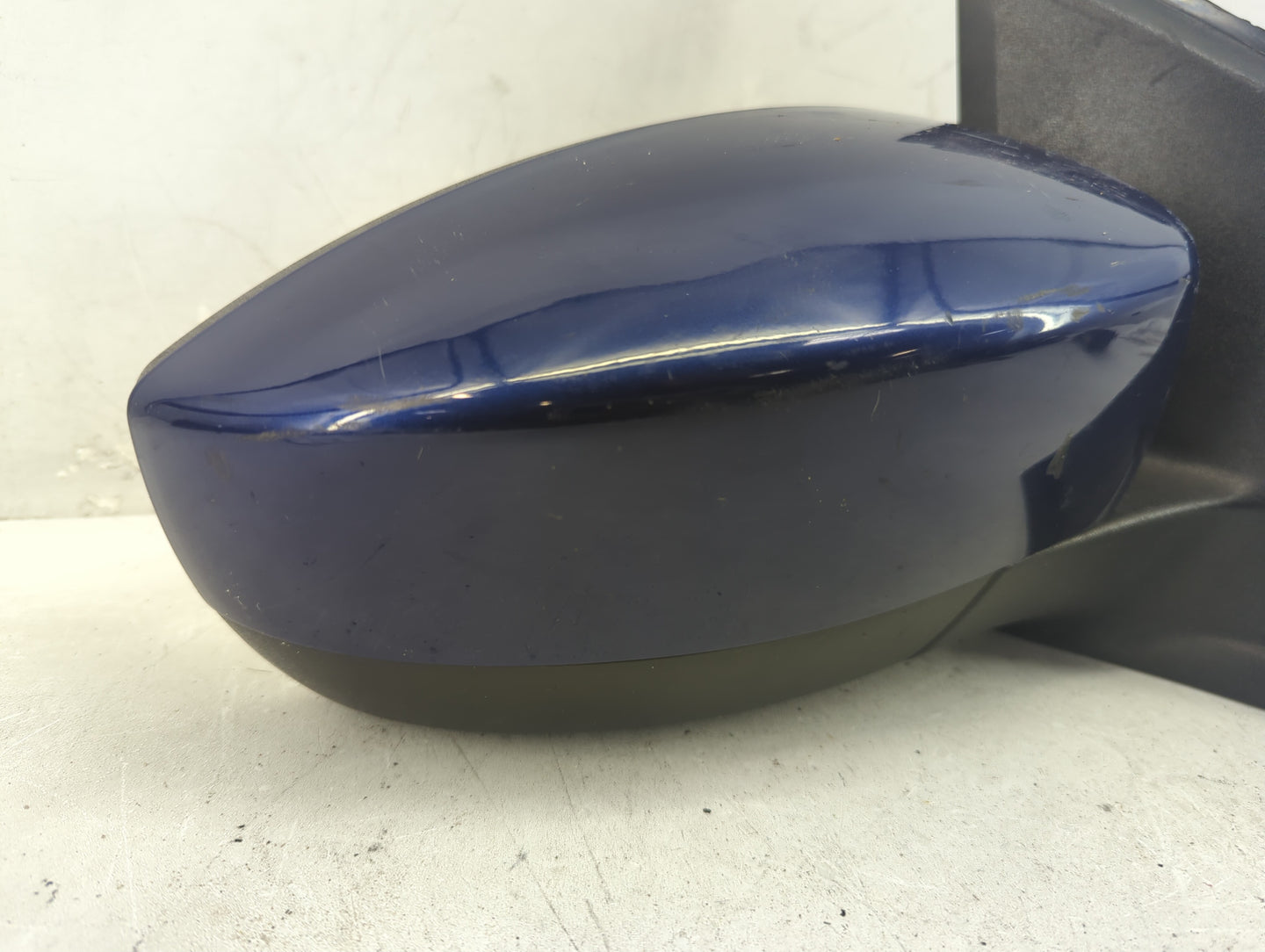 2013-2016 Ford Escape Passenger Side View Mirror - Right Door Mirror OEM Used - Oemusedautoparts1.com