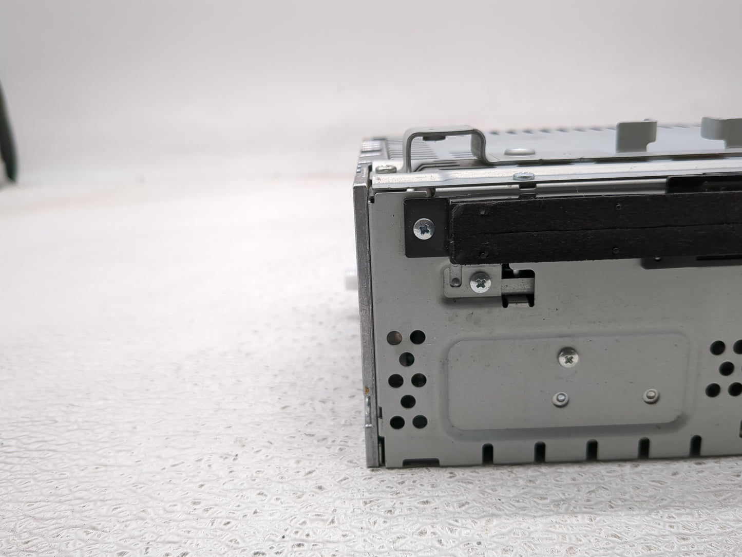 2015-2016 Ford Escape Radio AM FM Cd Player Receiver Replacement P/N:CJ5T-19C107-FB Fits Fits 2015 2016 OEM Used Auto Parts 