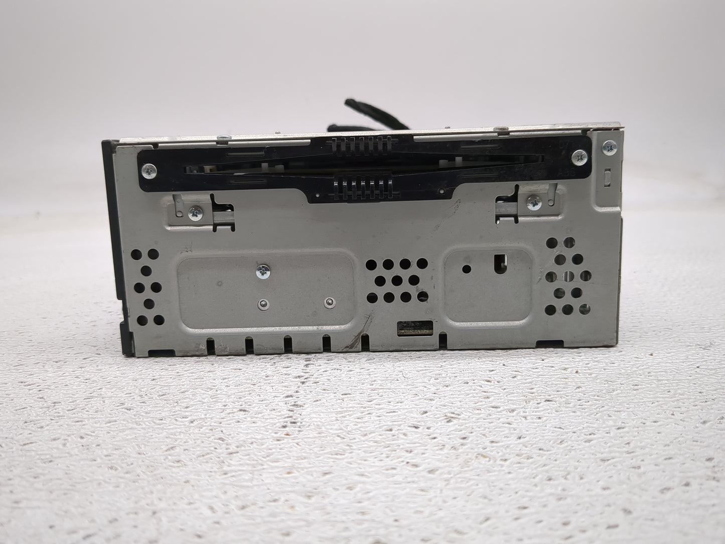 2015-2016 Ford Escape Radio AM FM Cd Player Receiver Replacement P/N:CJ5T-19C107-DJ Fits Fits 2015 2016 OEM Used Auto Parts 