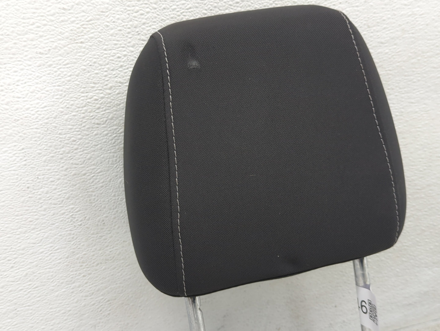 2016-2019 Ford Escape Headrest Head Rest Front Driver Passenger Seat Fits Fits 2016 2017 2018 2019 OEM Used Auto Parts - Oem
