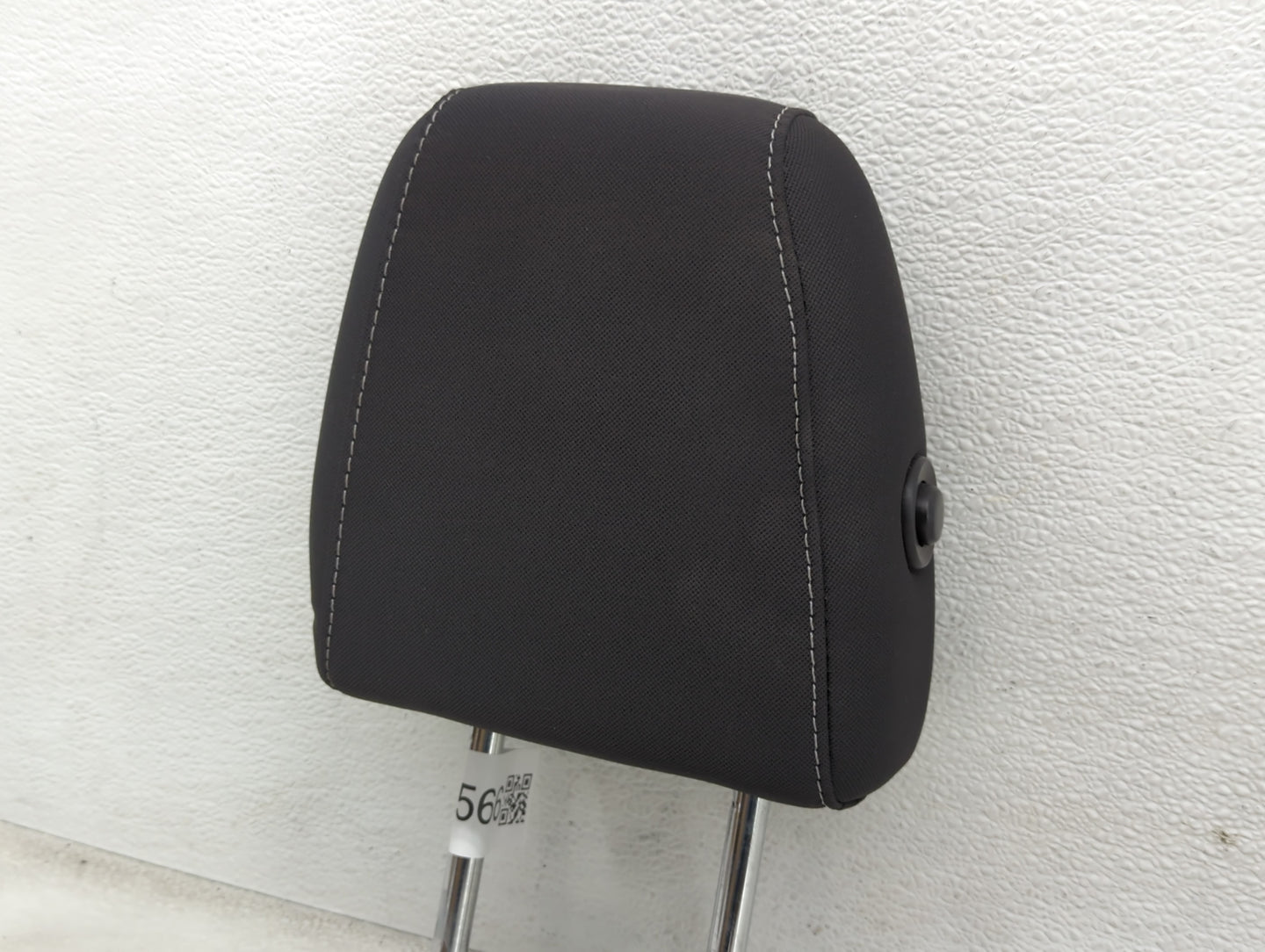 2016-2019 Ford Escape Headrest Head Rest Rear Seat Fits Fits 2016 2017 2018 2019 OEM Used Auto Parts - Oemusedautoparts1.com