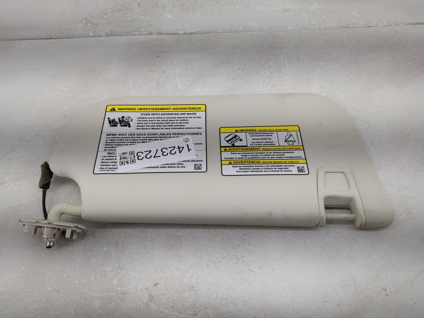 2013-2019 Ford Escape Sun Visor Shade Replacement Driver Left Mirror Fits Fits 2013 2014 2015 2016 2017 2018 2019 OEM Used A