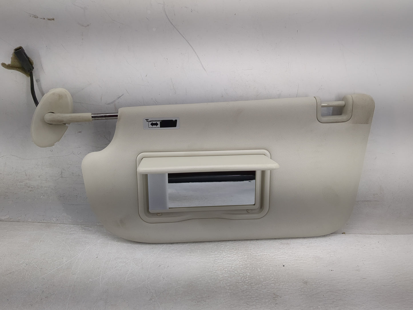 2013-2019 Ford Escape Sun Visor Shade Replacement Driver Left Mirror Fits Fits 2013 2014 2015 2016 2017 2018 2019 OEM Used A
