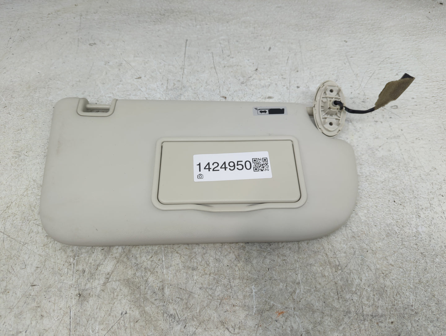 2013-2019 Ford Escape Sun Visor Shade Replacement Passenger Right Mirror Fits Fits 2013 2014 2015 2016 2017 2018 2019 OEM Us