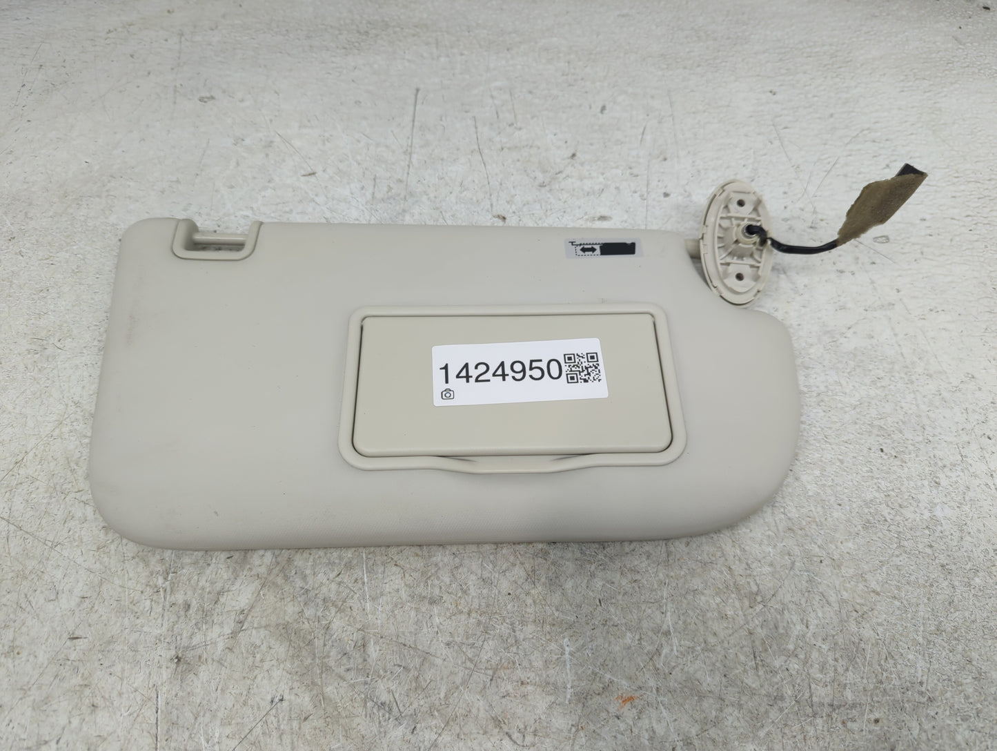 2013-2019 Ford Escape Sun Visor Shade Replacement Passenger Right Mirror Fits Fits 2013 2014 2015 2016 2017 2018 2019 OEM Us