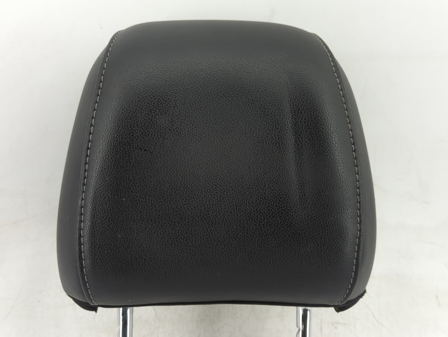 2016 Ford Escape Headrest Head Rest Front Driver Seat Black - Oemusedautoparts1.com