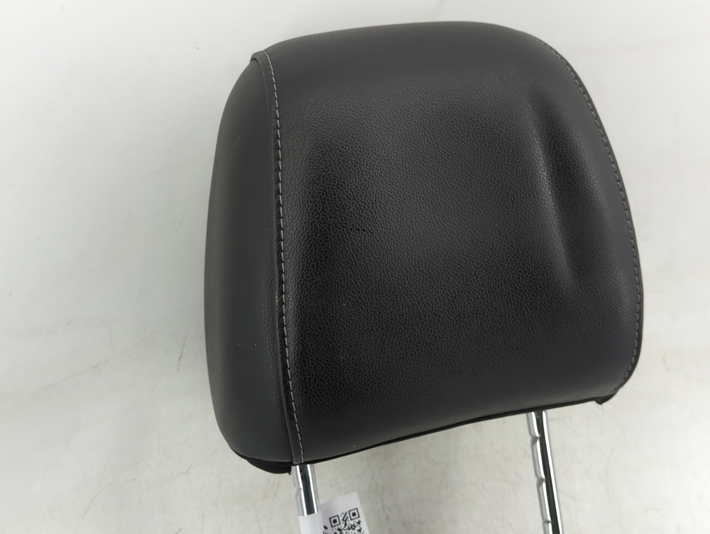 2016 Ford Escape Headrest Head Rest Front Driver Seat Black - Oemusedautoparts1.com