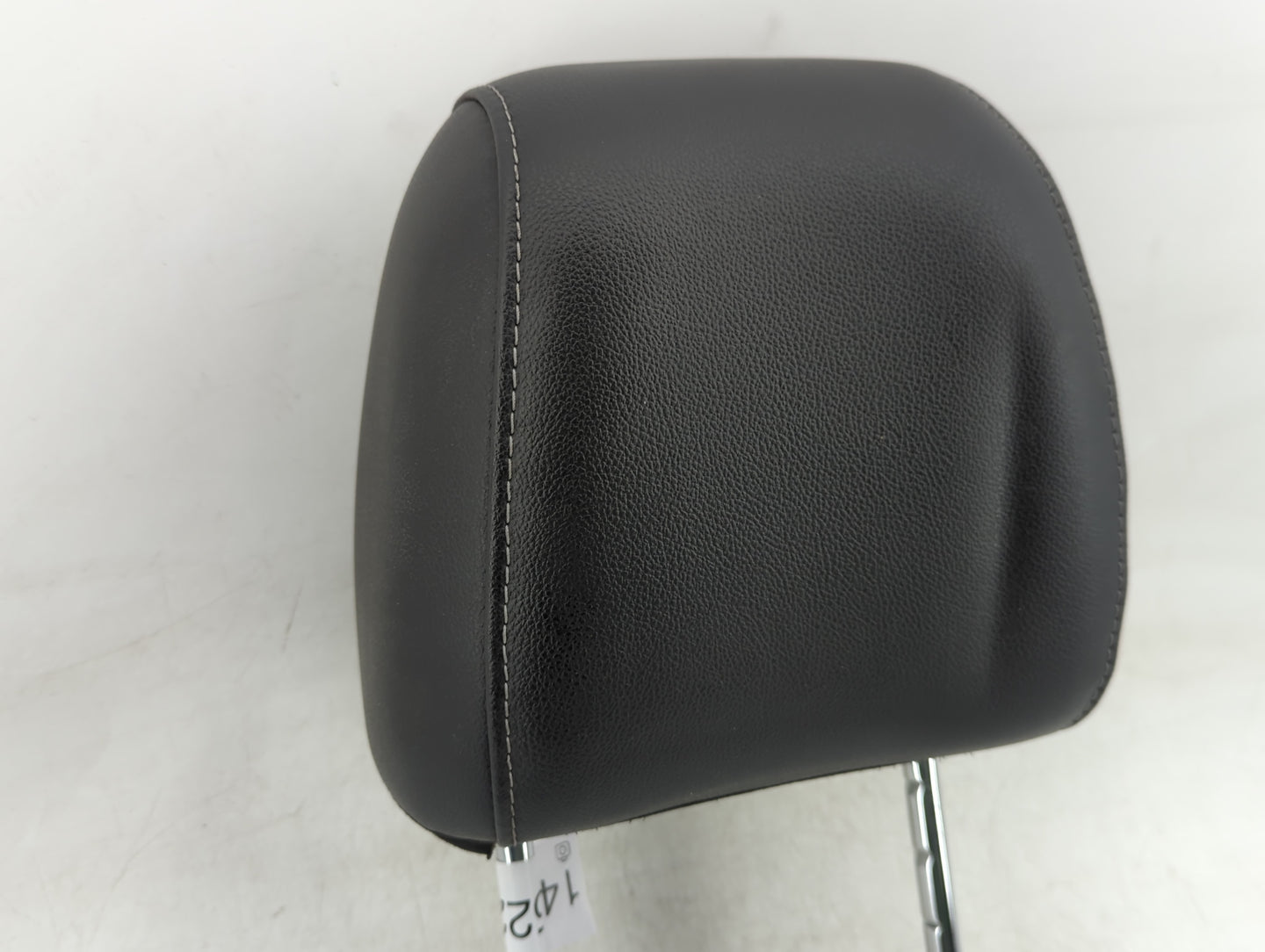 2016 Ford Escape Headrest Head Rest Front Driver Passenger Seat Fits OEM Used Auto Parts - Oemusedautoparts1.com