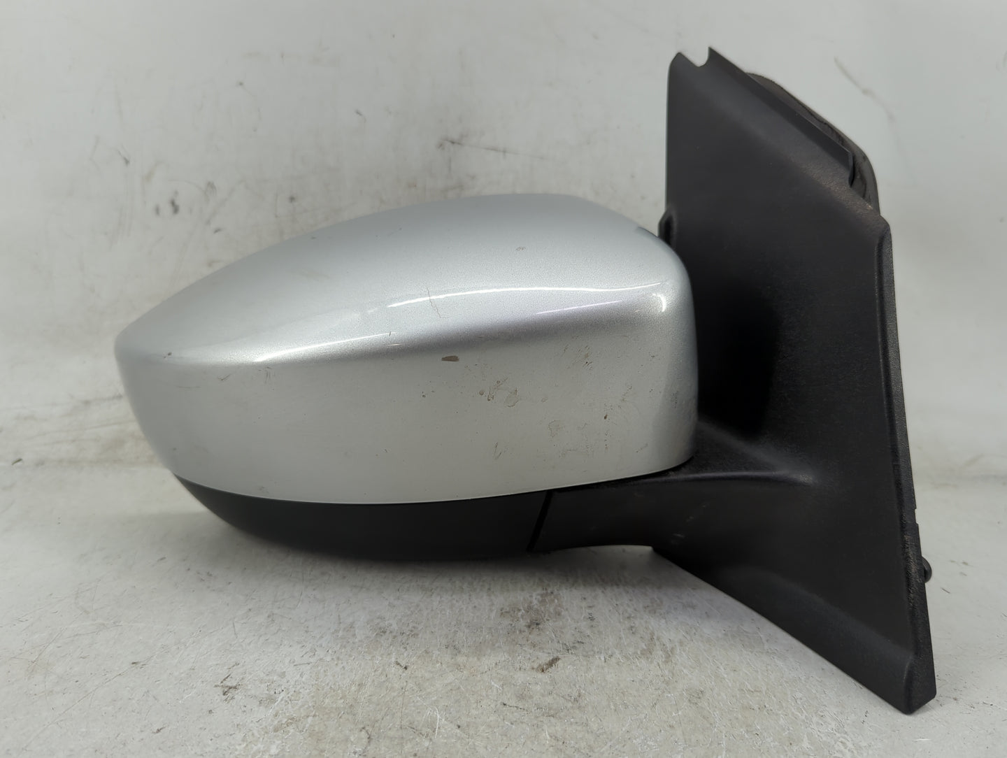 2013-2016 Ford Escape Passenger Side View Mirror - Right Door Mirror OEM Used - Oemusedautoparts1.com