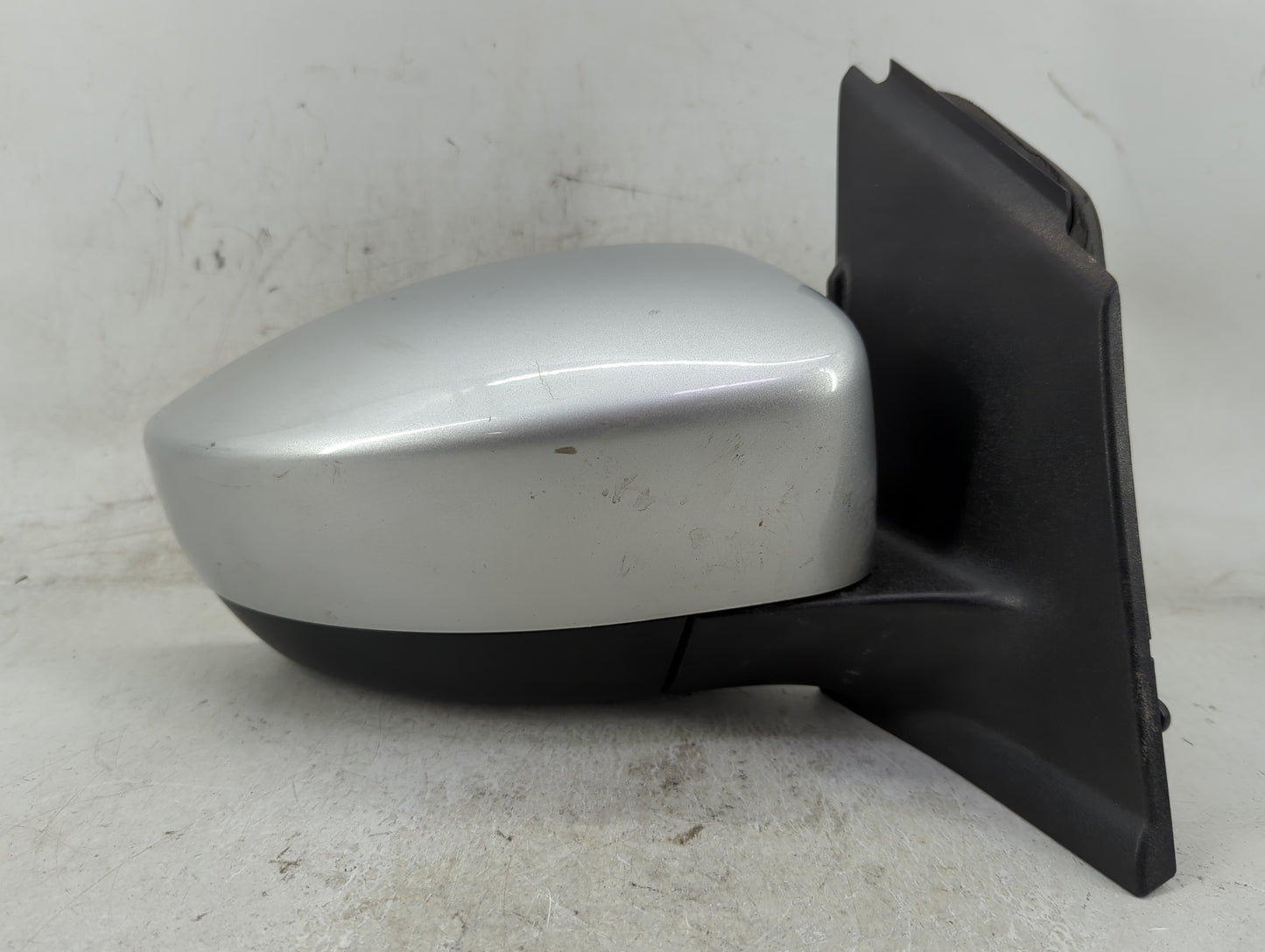 2013-2016 Ford Escape Passenger Side View Mirror - Right Door Mirror OEM Used - Oemusedautoparts1.com