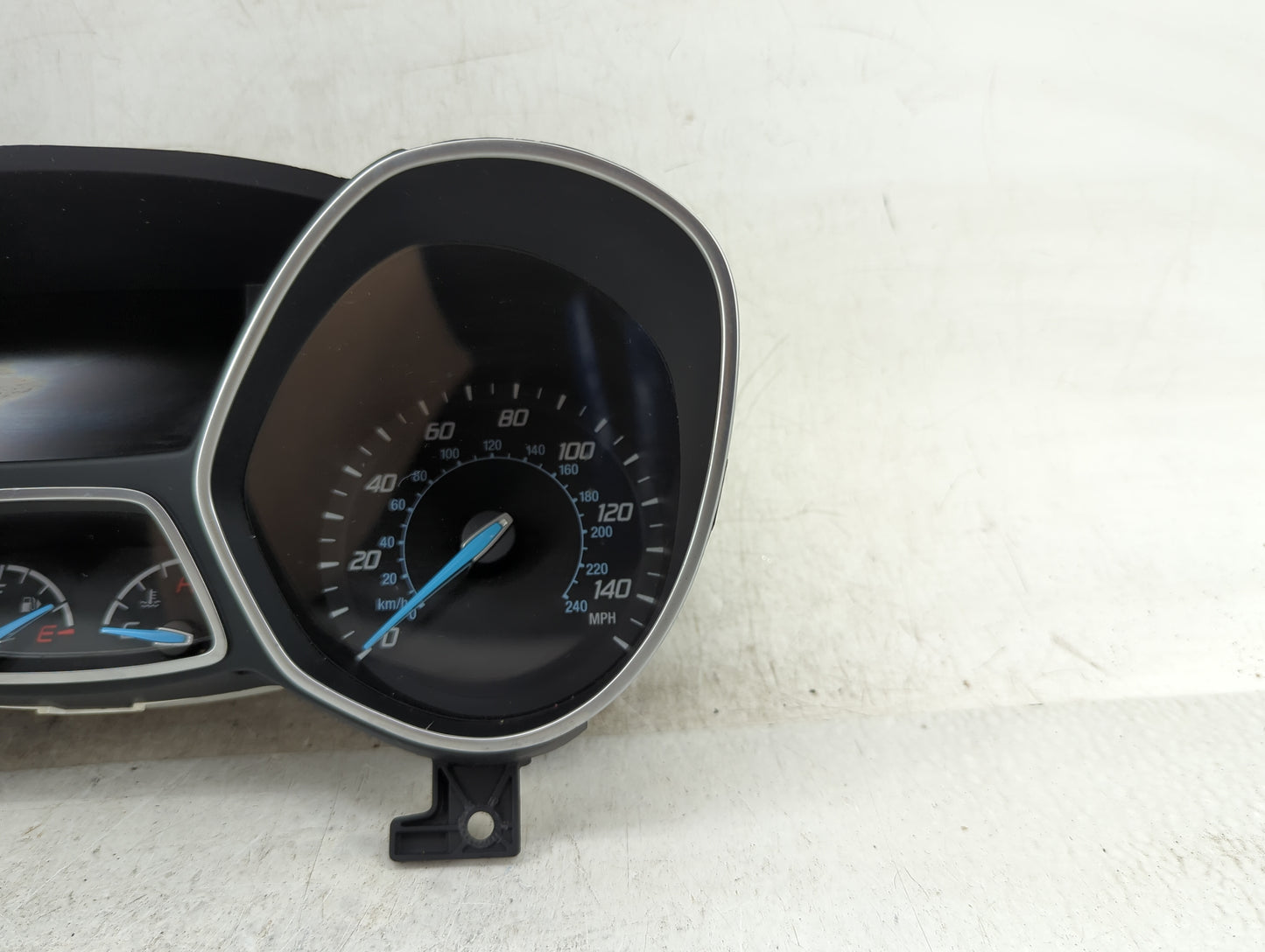 2016 Ford Escape Instrument Cluster Speedometer Gauges P/N:VPCL8F-10894-B Fits OEM Used Auto Parts - Oemusedautoparts1.com