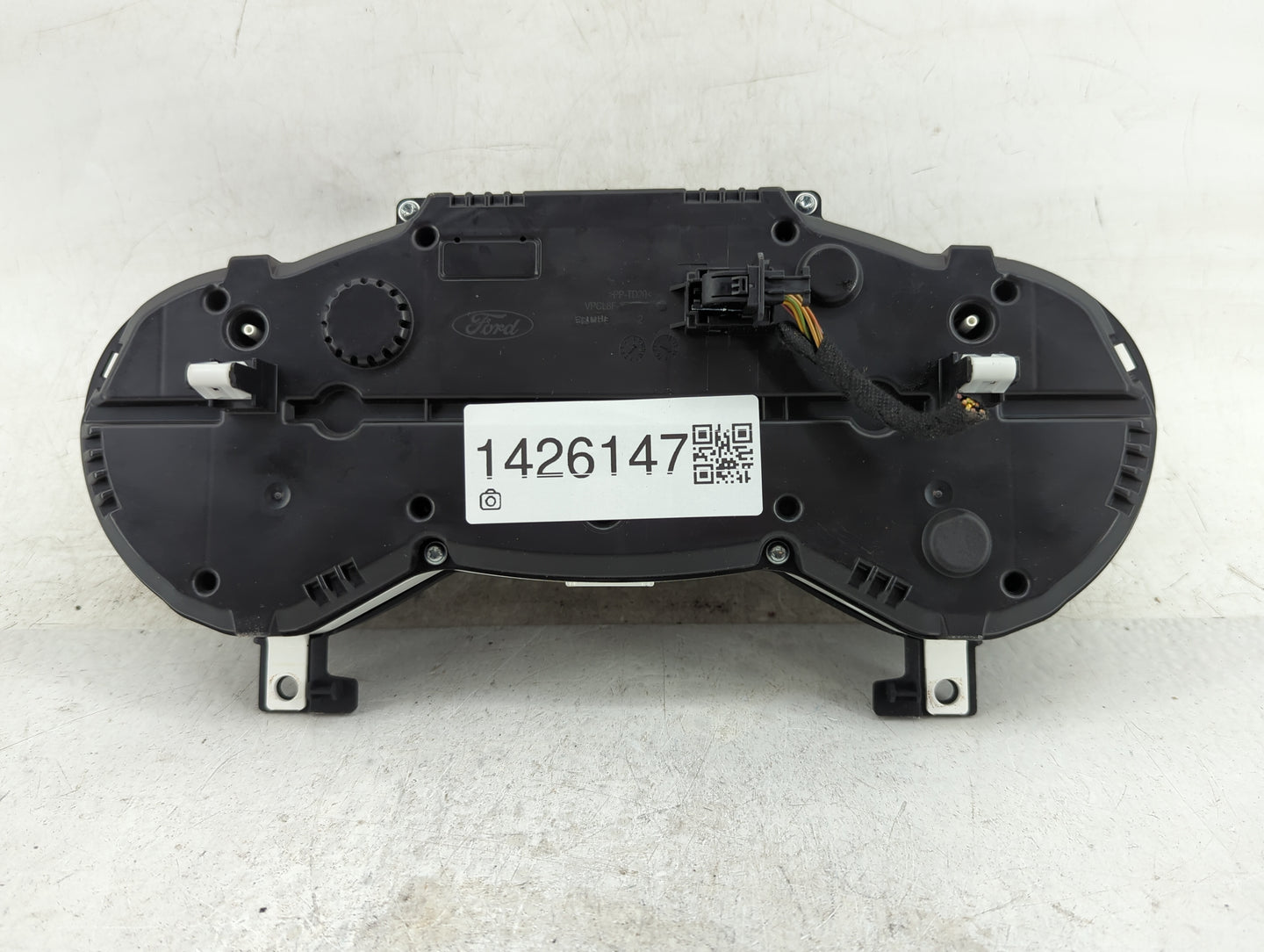 2016 Ford Escape Instrument Cluster Speedometer Gauges P/N:VPCL8F-10894-B Fits OEM Used Auto Parts - Oemusedautoparts1.com