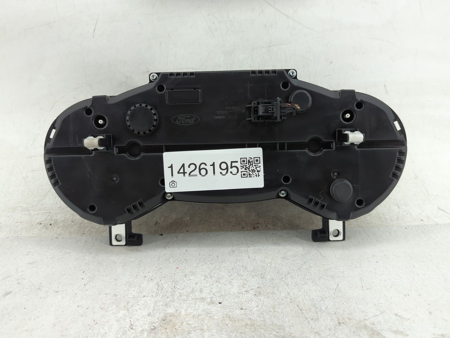 2016 Ford Escape Instrument Cluster Speedometer Gauges P/N:VPCL8F-10894-B Fits OEM Used Auto Parts - Oemusedautoparts1.com