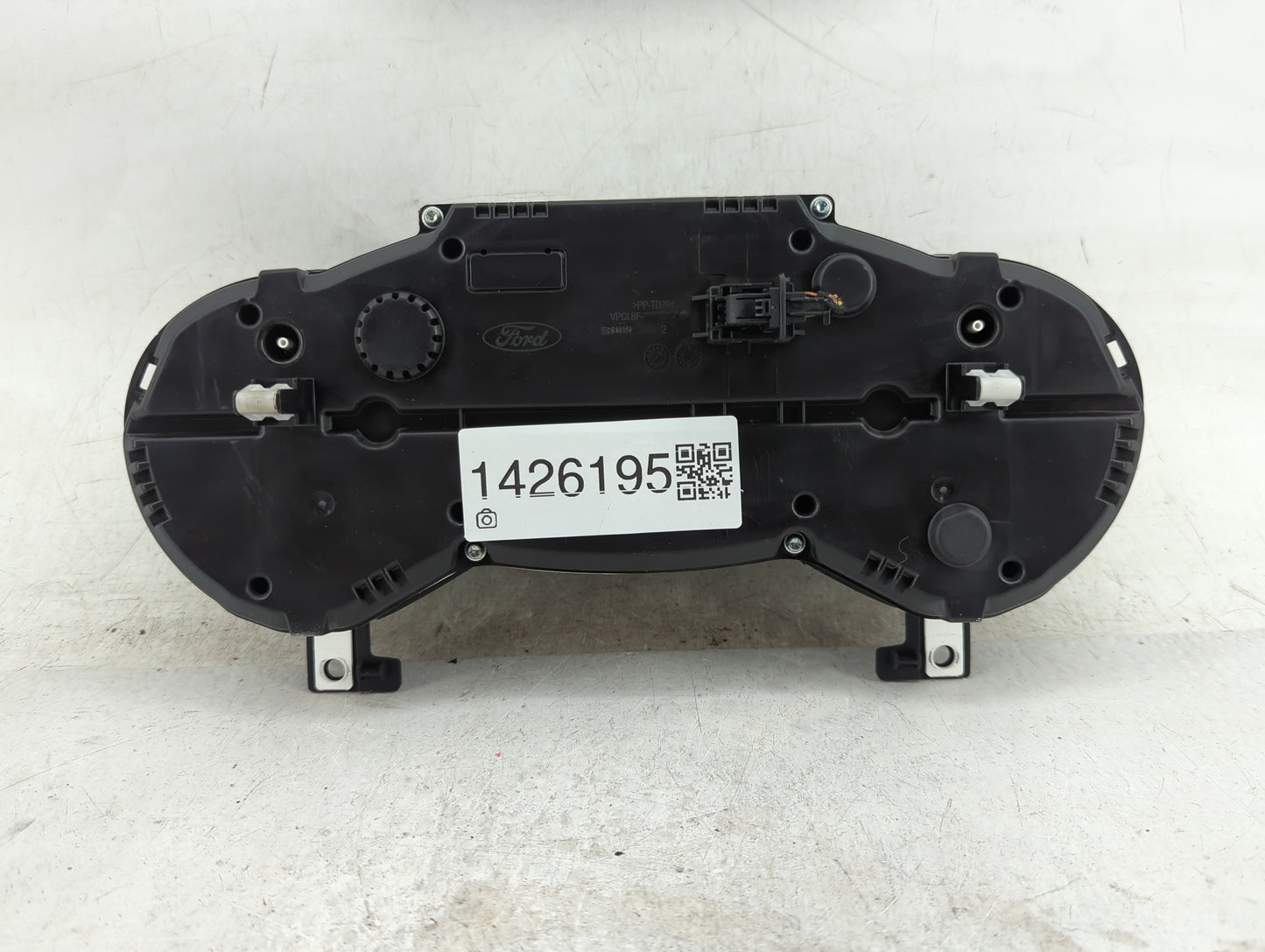 2016 Ford Escape Instrument Cluster Speedometer Gauges P/N:VPCL8F-10894-B Fits OEM Used Auto Parts - Oemusedautoparts1.com