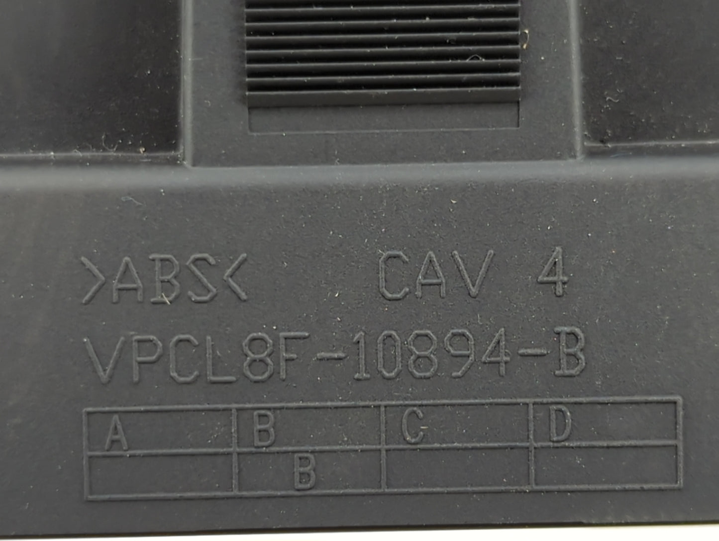 2016 Ford Escape Instrument Cluster Speedometer Gauges P/N:VPCL8F-10894-B Fits OEM Used Auto Parts - Oemusedautoparts1.com