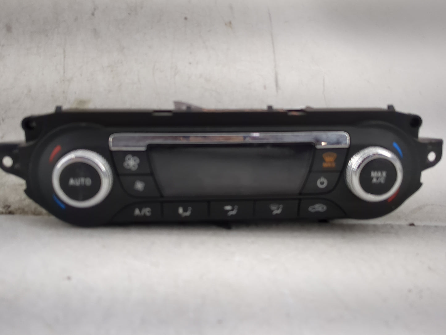 2015-2016 Ford Escape Climate Control Module Temperature AC/Heater Replacement P/N:CJ5T-18C612-BE Fits Fits 2015 2016 OEM Us