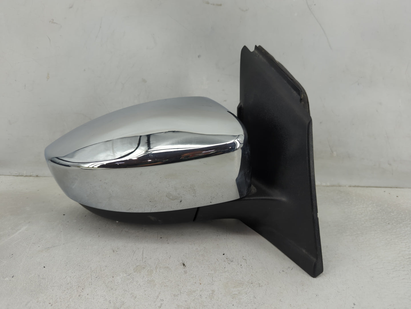 2014-2016 Ford Escape Passenger Side View Mirror - Right Door Mirror OEM Used - Oemusedautoparts1.com
