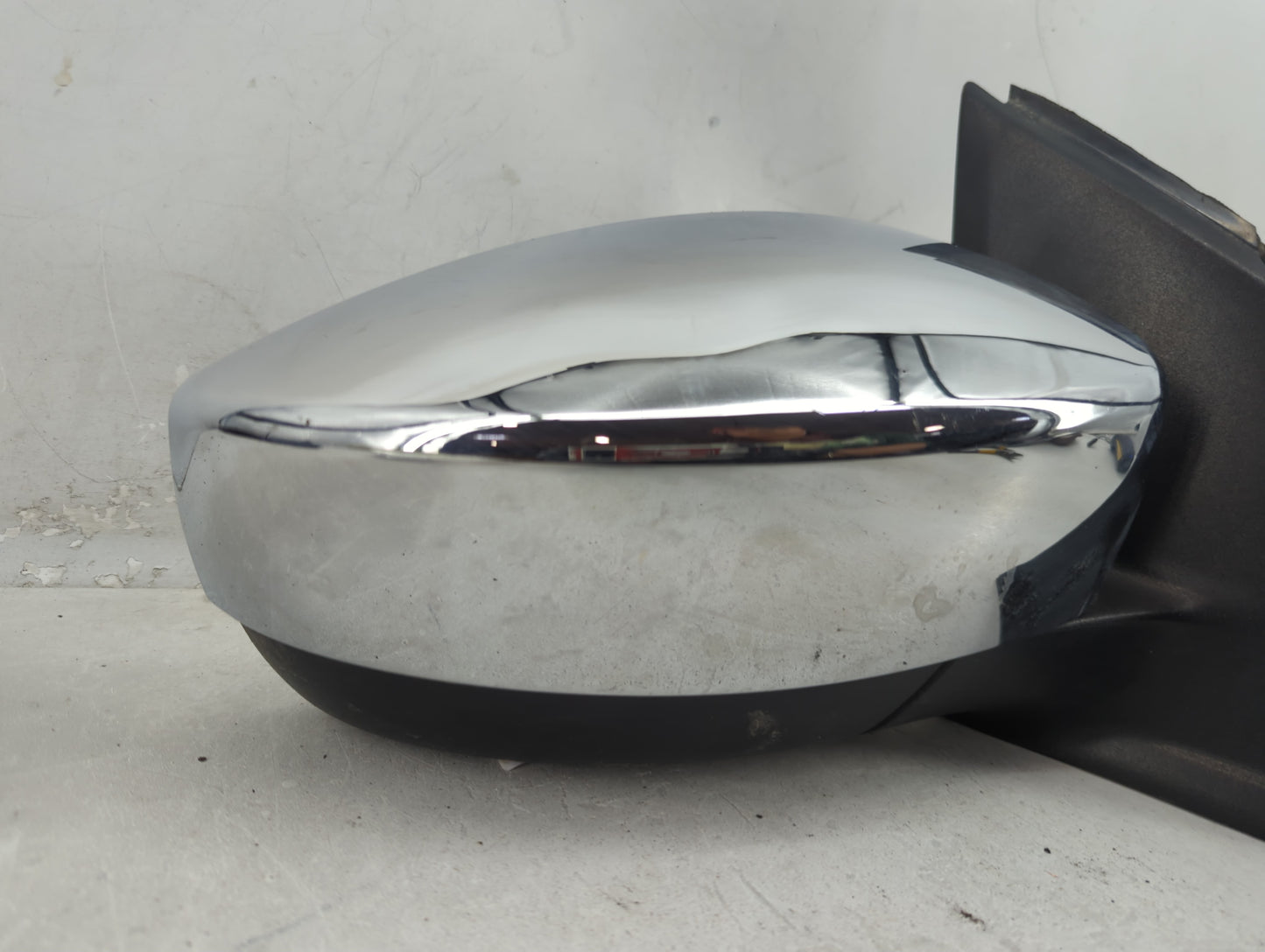 2014-2016 Ford Escape Passenger Side View Mirror - Right Door Mirror OEM Used - Oemusedautoparts1.com
