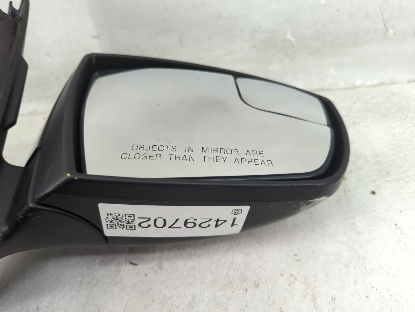 2013-2016 Ford Escape Passenger Side View Mirror - Right Door Mirror OEM Used - Oemusedautoparts1.com