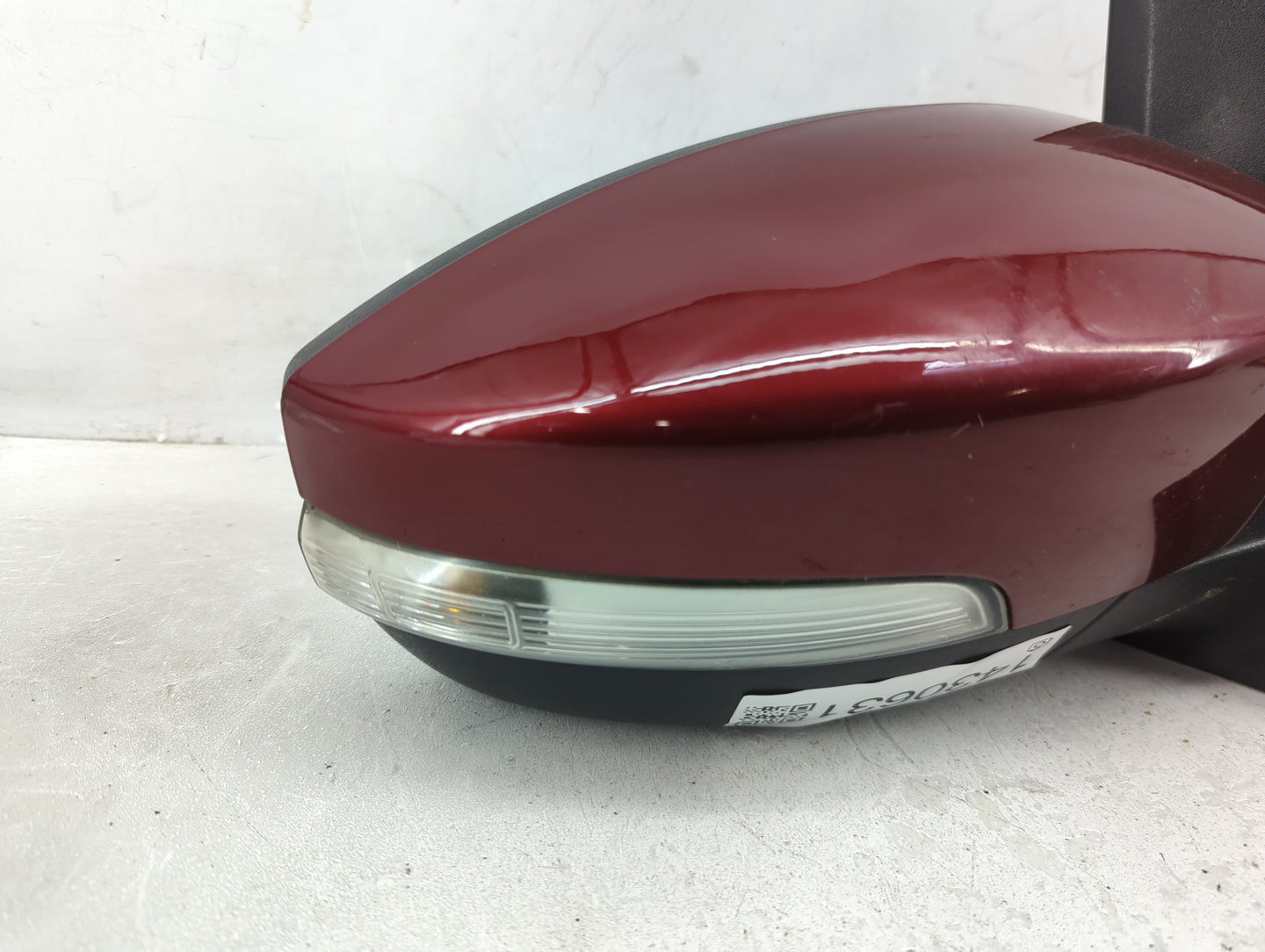 2013-2016 Ford Escape Passenger Side View Mirror - Right Door Mirror OEM Used - Oemusedautoparts1.com