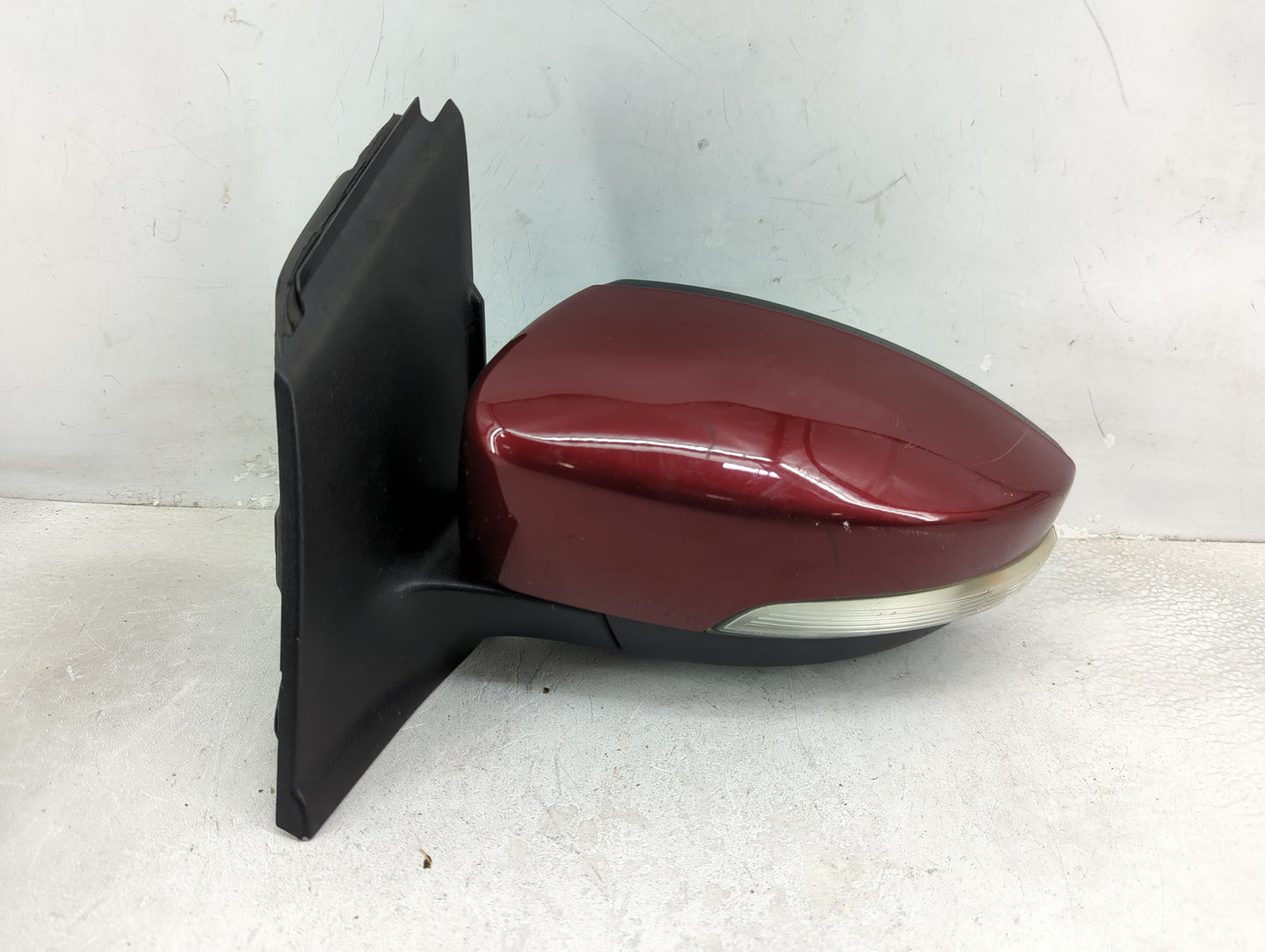2013-2016 Ford Escape Driver Side View Mirror - Left Door Mirror OEM Used - Oemusedautoparts1.com