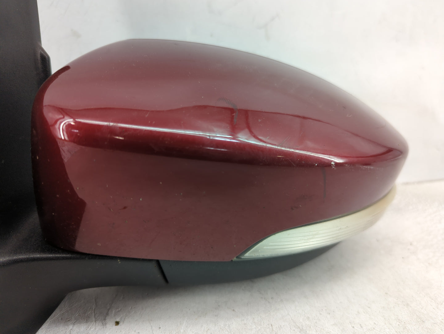 2013-2016 Ford Escape Driver Side View Mirror - Left Door Mirror OEM Used - Oemusedautoparts1.com