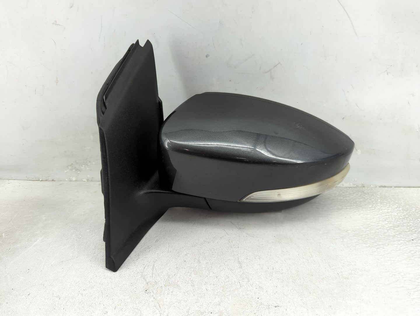 2013-2016 Ford Escape Driver Left Side View Manual Door Mirror Magnetic - Oemusedautoparts1.com